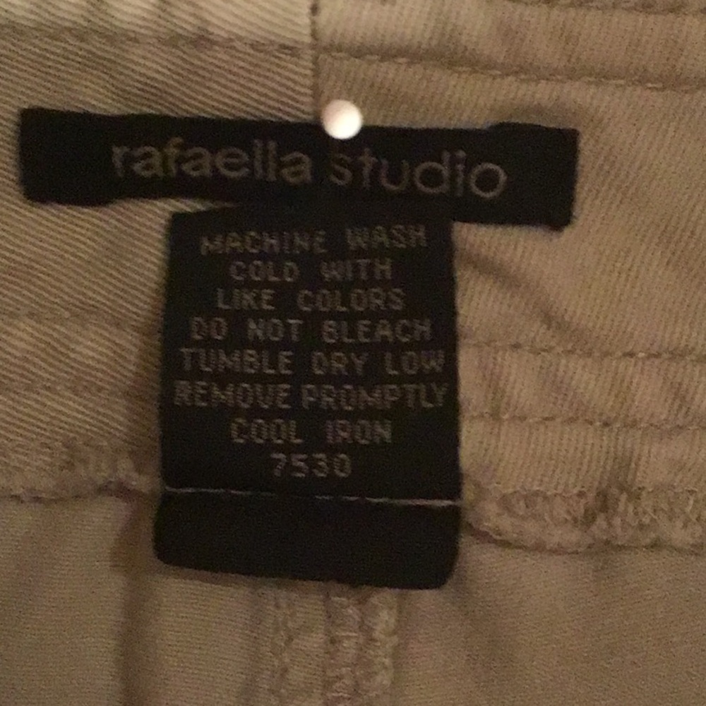 Rafaella Studio Capris - image 7